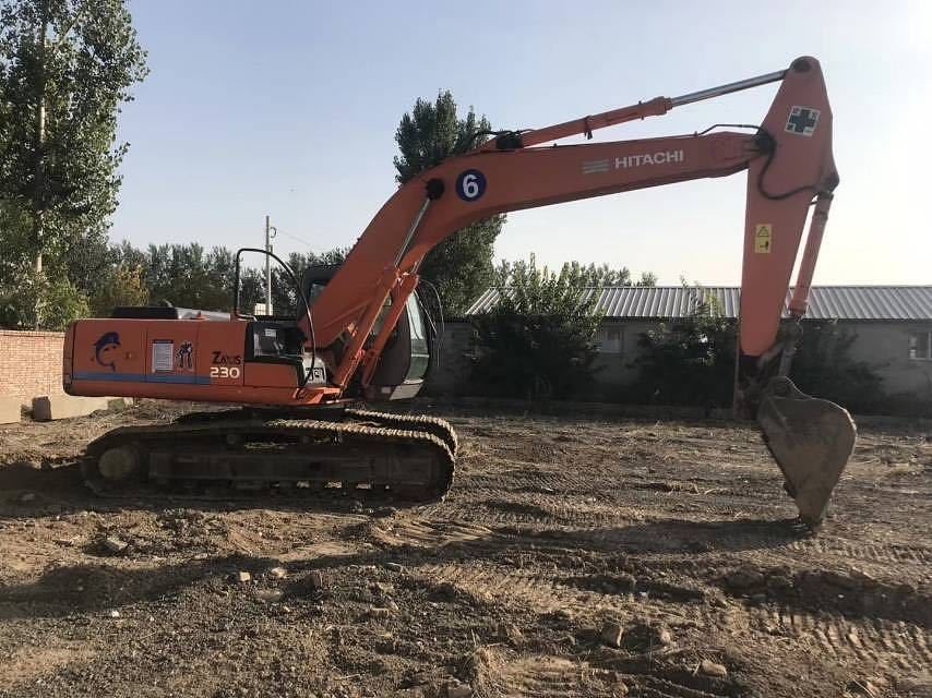 Hitachi  hot sale Original Made Used Hitachi 230 Good Condition Excavator Zx230 Second hand machine