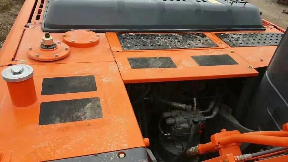 20 TON used Hitachi ZAXIS 200 backhoe loader excavator mining heavy equipment digger bagger ZX200 Good Condition Final Price Exc