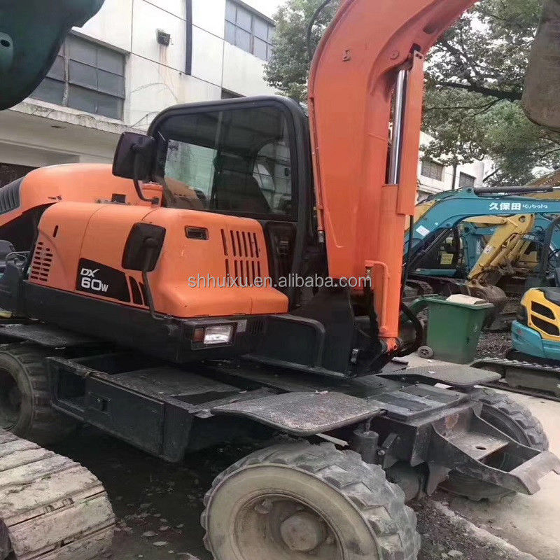 excellent performance for Doosan 60w used wheeled excavator second hand wheeled excavator doosan DX60W