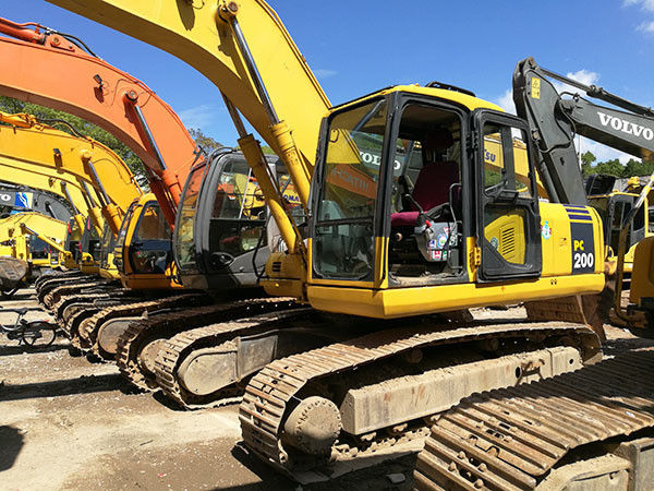 used komatsu pc 200-8 crawler excavator/ Original Komatsu Excavator PC 200 ,Cheap Komatsu PC200