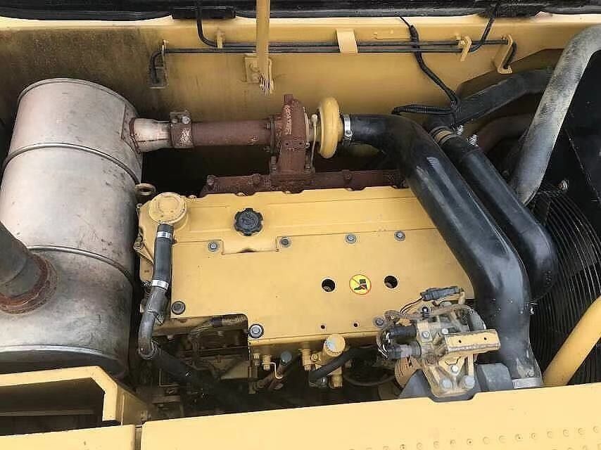 Used excavator caterpillar machinery CAT323 for sale in good condition,good price used excavator
