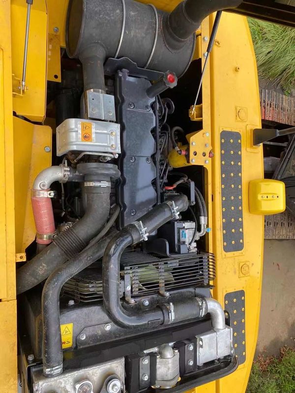 Komatsu Used Komatsu PC200-8 excavator second hand excavators japan with good quality Komatsu Excavator