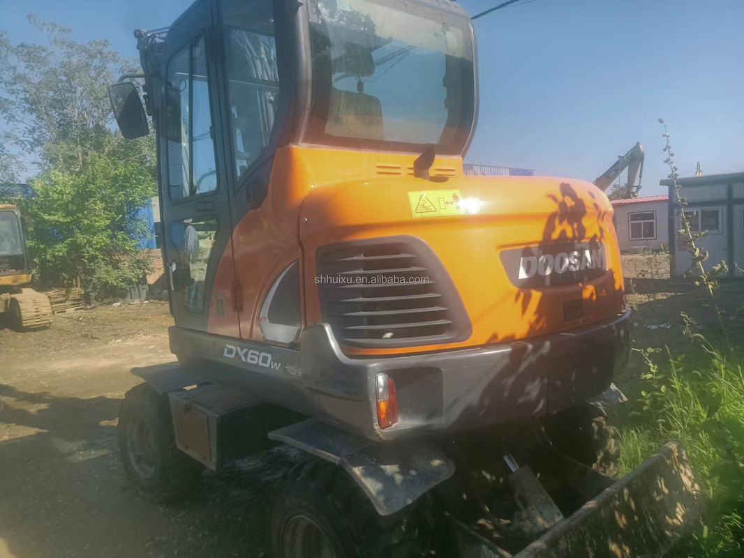 Doosan hot sale Used doosan dh60-7 crawler excavator/Used mini digger Doosan DX60W Cheap price