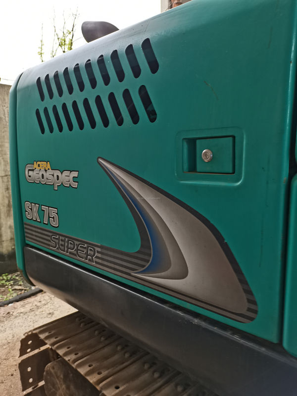 Kobelco SK200 Used mini digger Kobelco SK75 Nice quality Cheap price second hand hydraulic crawler excavator Japan origin