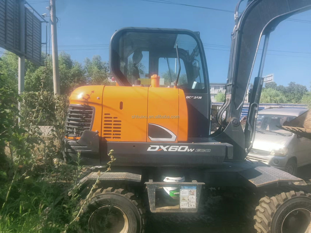 used  original mini excavator mini digger Doosan DX 60 mini used excavator