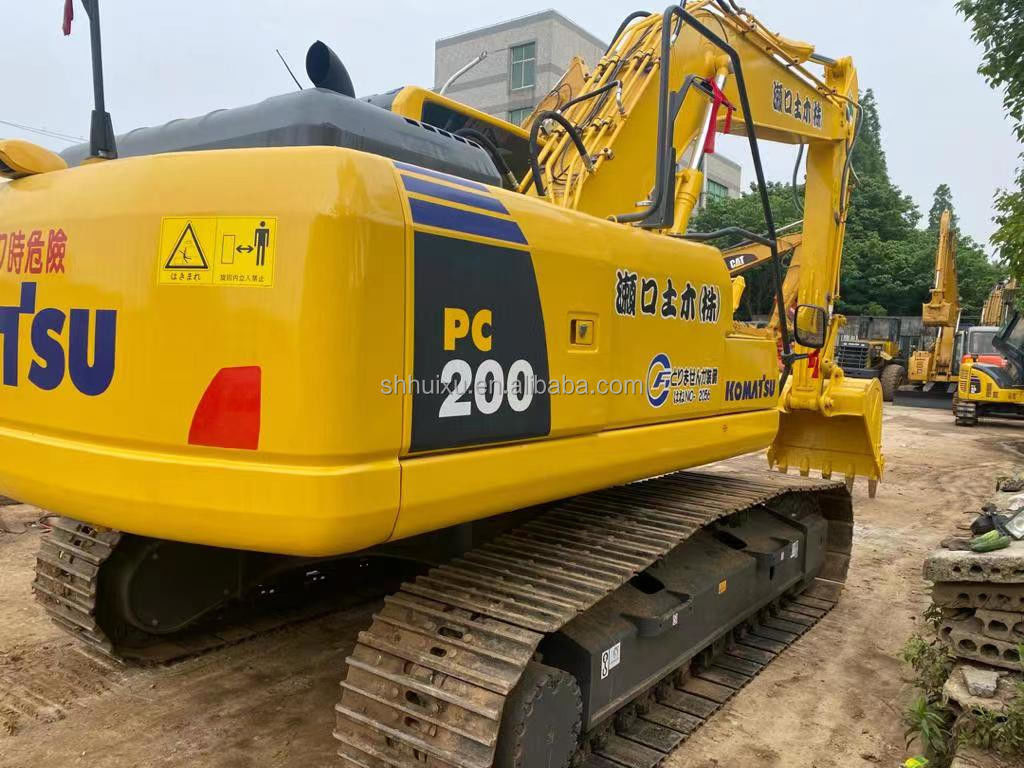 Komatsu Second hand hydraulic crawler excavator good quality Used digging machine Japan origin  used komatsu pc200-8 excavator Komatsu Excavator