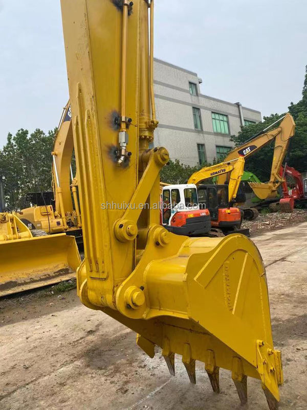 Komatsu Second hand hydraulic crawler excavator good quality Used digging machine Japan origin  used komatsu pc200-8 excavator Komatsu Excavator