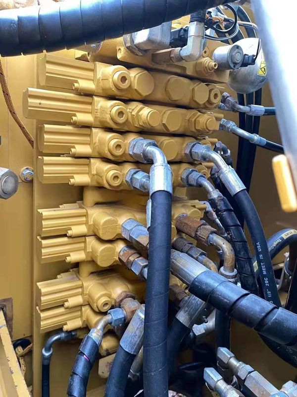 CAT307E second-hand excavator, perfect performance, fast action, low price, two years quality guarantee