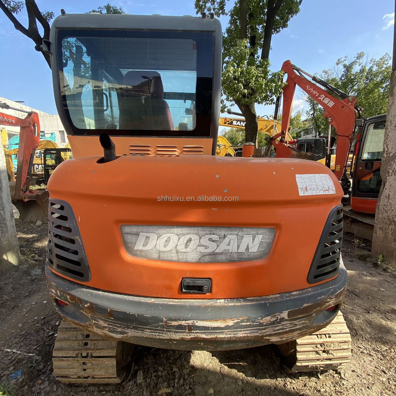 Doosan hot sale Shanghai wholesale second hand excavator doosan dx60 DX60-5B DX60-9C DX60R/used doosan dx60-9c excavator