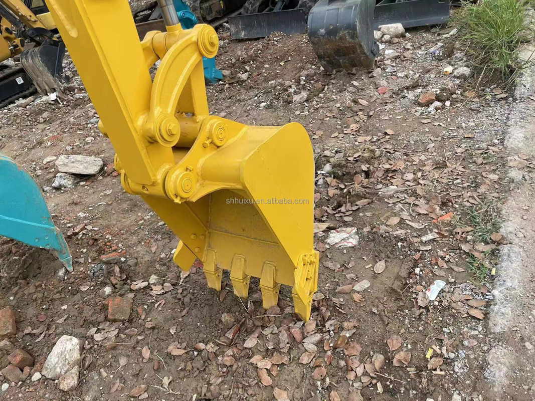 Used hydraulic crawler excavator komatsu30 ,second hand excavator KOMATSU30 good quality with cheap price for sale