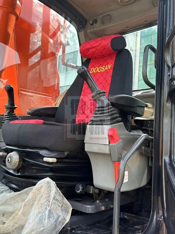 High Quality  original Used Excavator Doosan Dh60 Dh75 Dh80 Doosan DX500LC DX300 DX220 DX225 used Excavator for sale