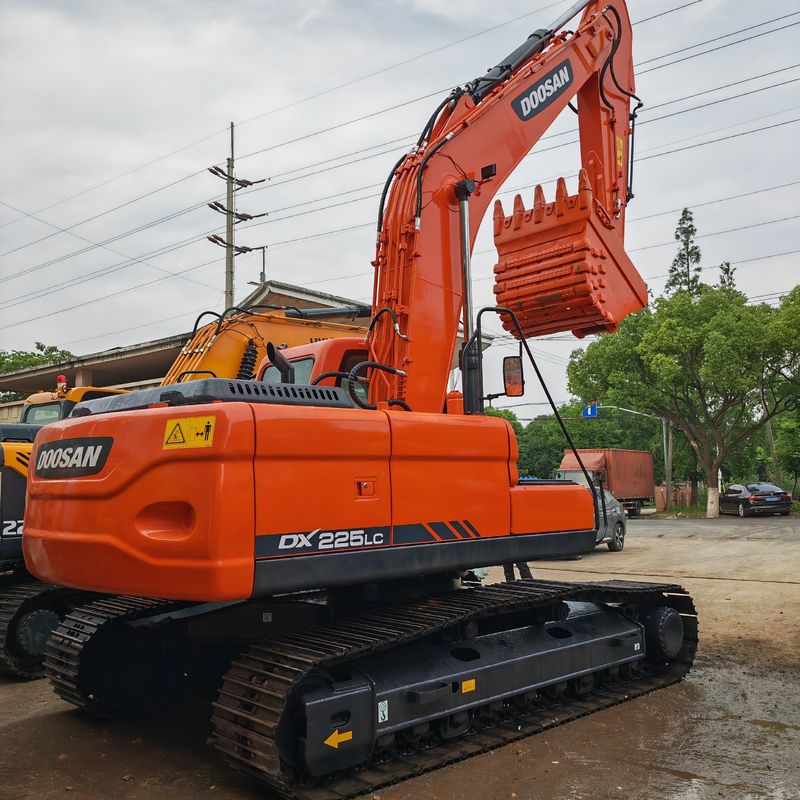 25 ton crawler used excavator doosan dx225 on sale second hand crawler excavator doosan 225 on sale