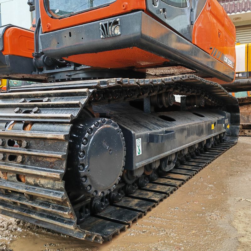 25 ton crawler used excavator doosan dx225 on sale second hand crawler excavator doosan 225 on sale