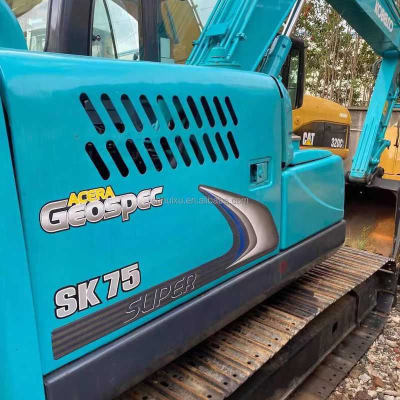 7.5 Ton Japan Used Kobelco Excavator Second Hand Kobelco 75 Excavator