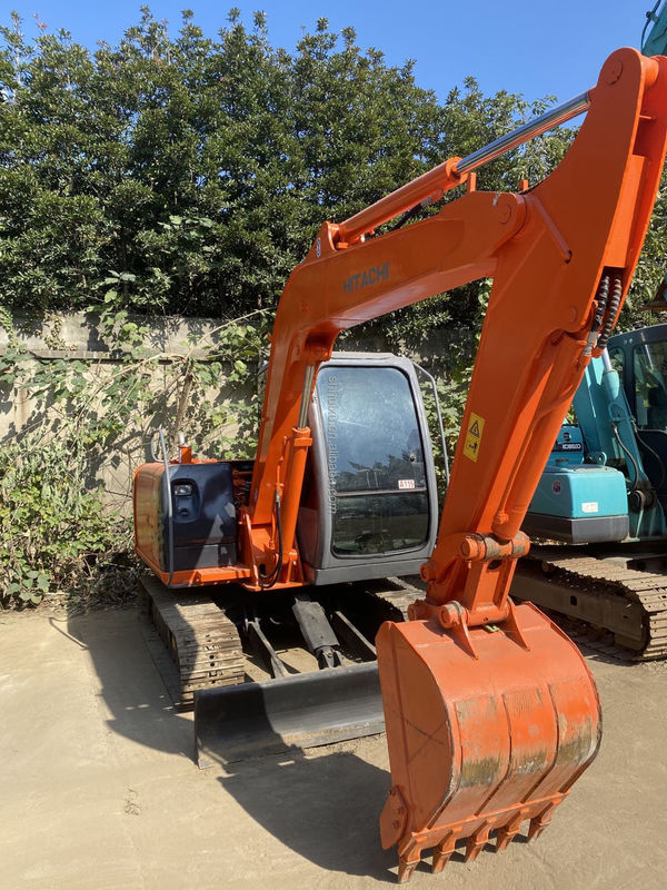 Hitachi in stock used hitachi mini excavator zx60 japan/ ZX 60 mini excavator for sale second hand hitachi mini digger ZX60
