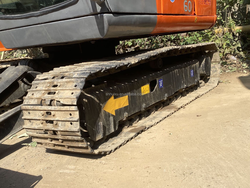 Hitachi in stock used hitachi mini excavator zx60 japan/ ZX 60 mini excavator for sale second hand hitachi mini digger ZX60
