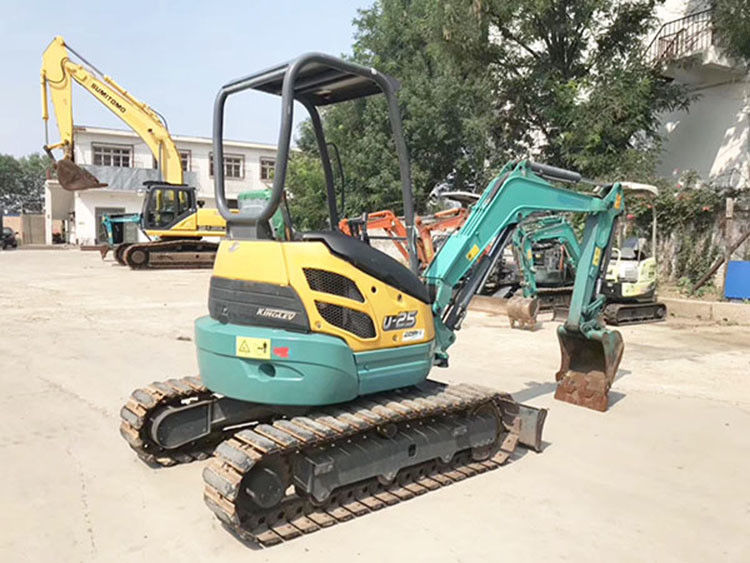 Crawler excavator Used KUBOTA25 KXU25/ second-hand Japan engine KUBOTA KX25 KX U25 25U
