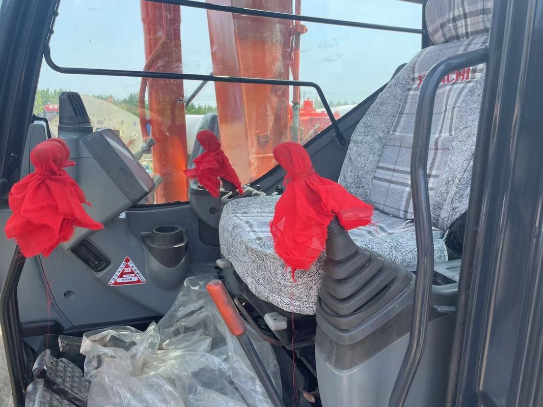 Lowest price used excavator 90% new made in Japan HITACHI ZX70 excavator hitachi70 used  excavator