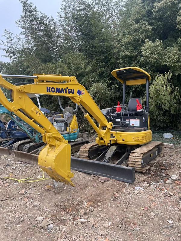 mini Japan Komatsu35 Used excavator for indoor home use excavator 3.5ton used japan excavator