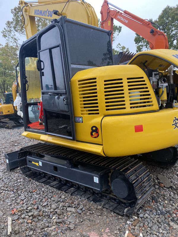 Used mini diggers Komatsu PC40 small used machinery hand earth digger mini trench digger