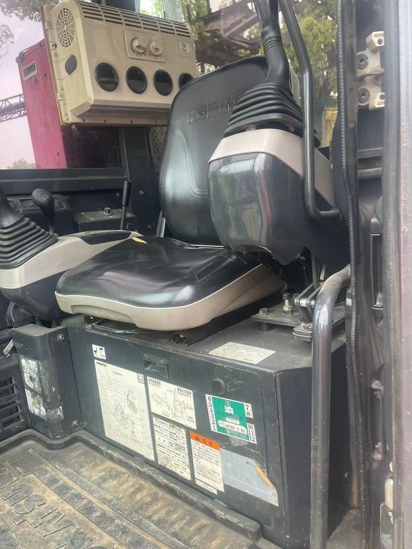 Japan origin excavator Komatsu PC20 with cab  japan excav used japan excav used in