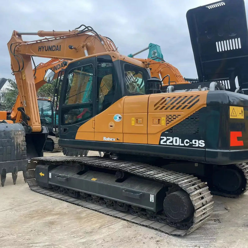 Used Big Crawler Excavator Hyundai 220 Digger Used Large Excavator 22 Tons Second Hand Digger