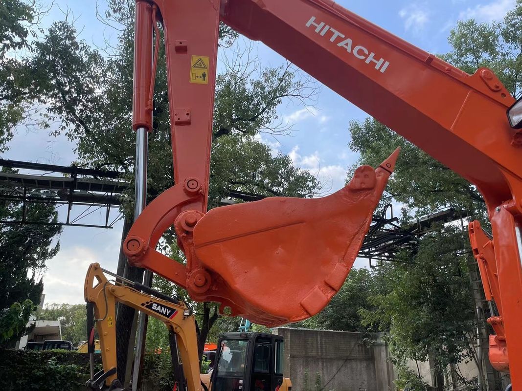 Quality hitachi used zx60 6 ton mini excavators 60 model hitachi machinery for sale