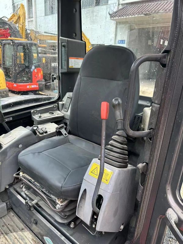 used excavator japan Kubota 165 digger used small machinery used excavators japan japanese used excavator for sale