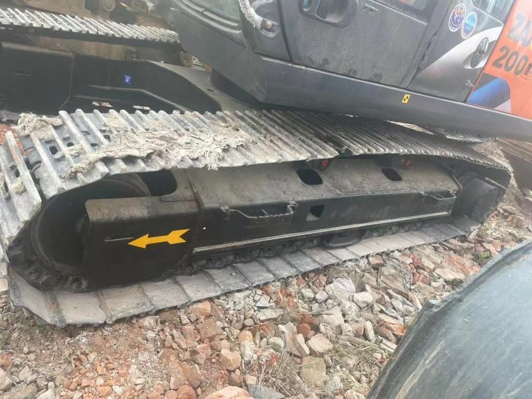 Used Hitachi ZX200 crawler excavator  secondhand machinary construction  good condition for sale