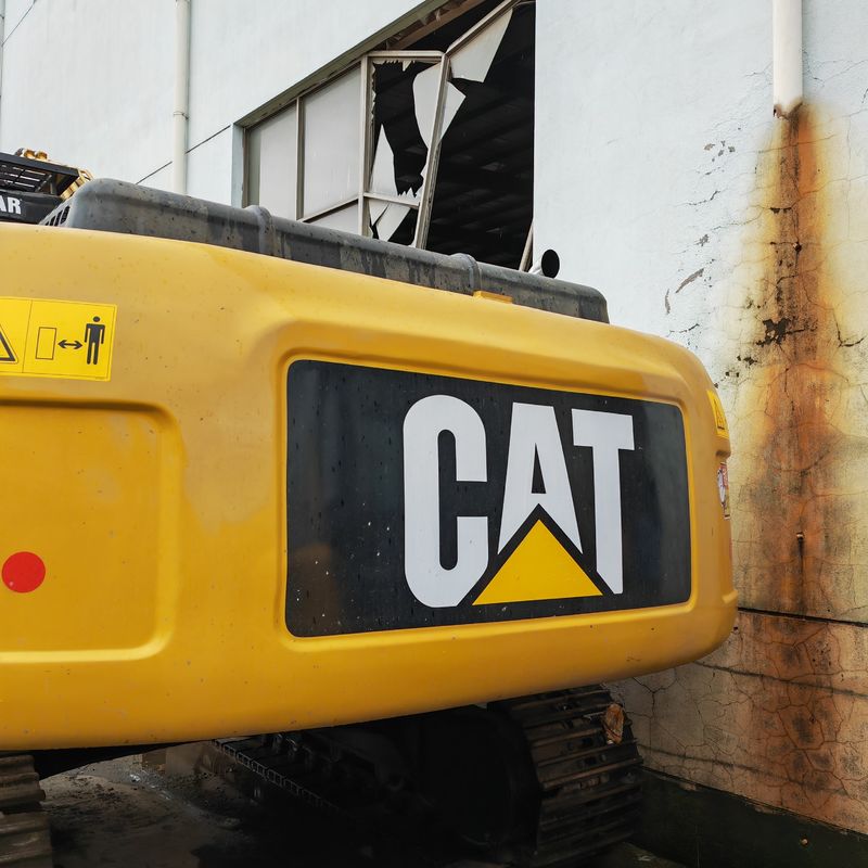 Used caterpillar machinery second hand digging excavating machinery CAT 330 330C 330D diesel engine excavator escavator