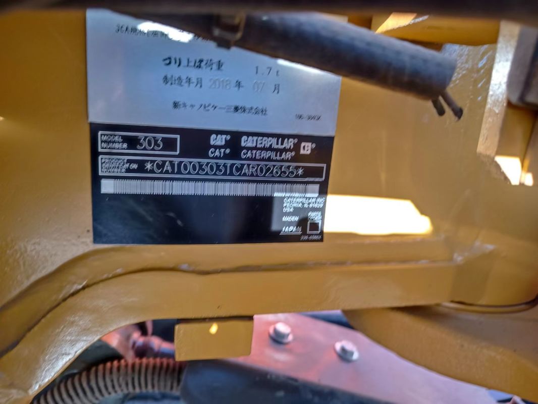 Used  mini excavator  CAT303 without driving cab hand earth digger China mini digger