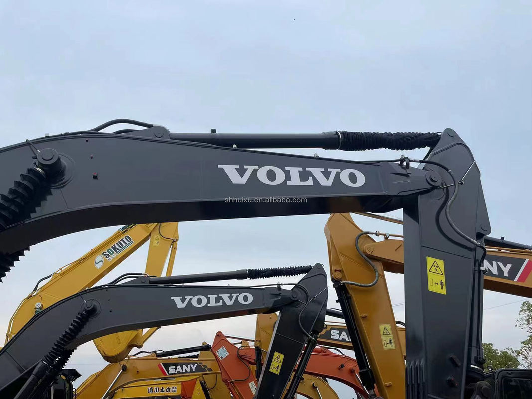 Used excavator Volvo EC210 digger used machinery 21 tons volvo excavator used second hand digger for sale