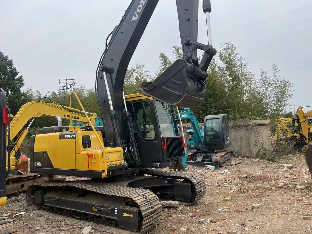 Second Hand good quality crawler excavator  for sale VOLVO140 380 480 /Used mini Excavator Digging Machine Made in Switzerland