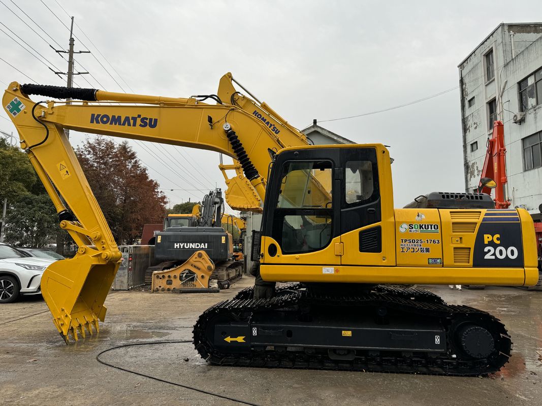 used Japan excavator machine komatsu pc200 excavator used excavator pc220  japan original construction equipments