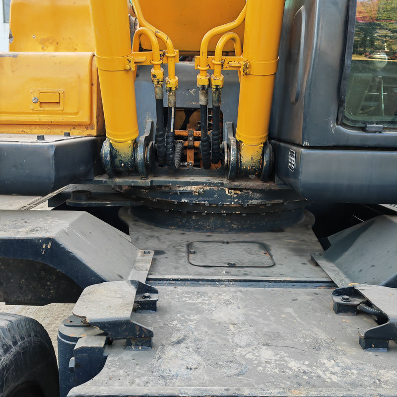 2.1m3 Bucket Capacity Used Wheel Excavator Second Hand Hyundai 210 7 Excavator