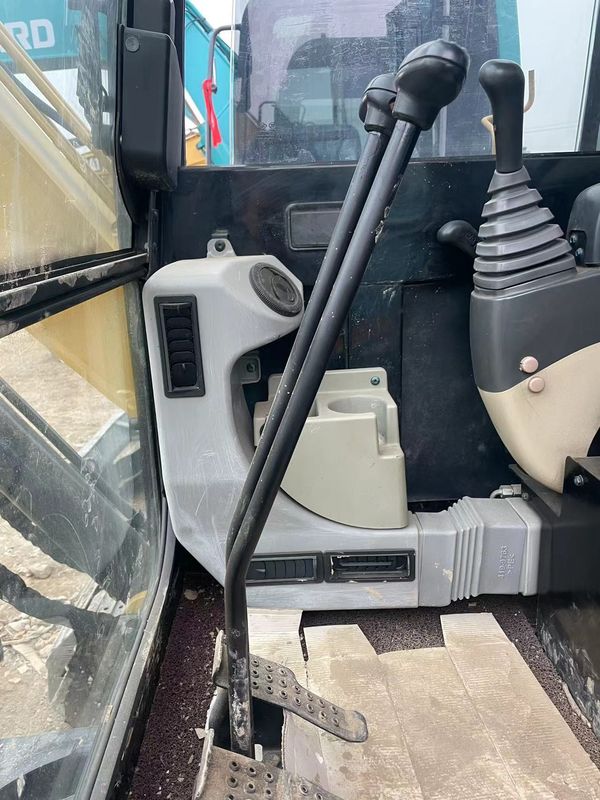 Used excavator  CAT305.5 digger used machinery 5.5ton cat excavator used excavator  used cat3055