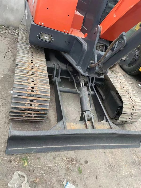 original second-hand Doushan DH55 excavator is in good condition strong and simple maintenance