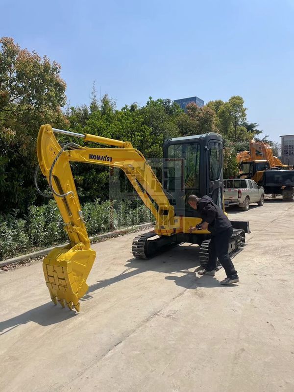 Factory price second hand mini digger komatsu pc40/high power used excavator Komatsu pc40