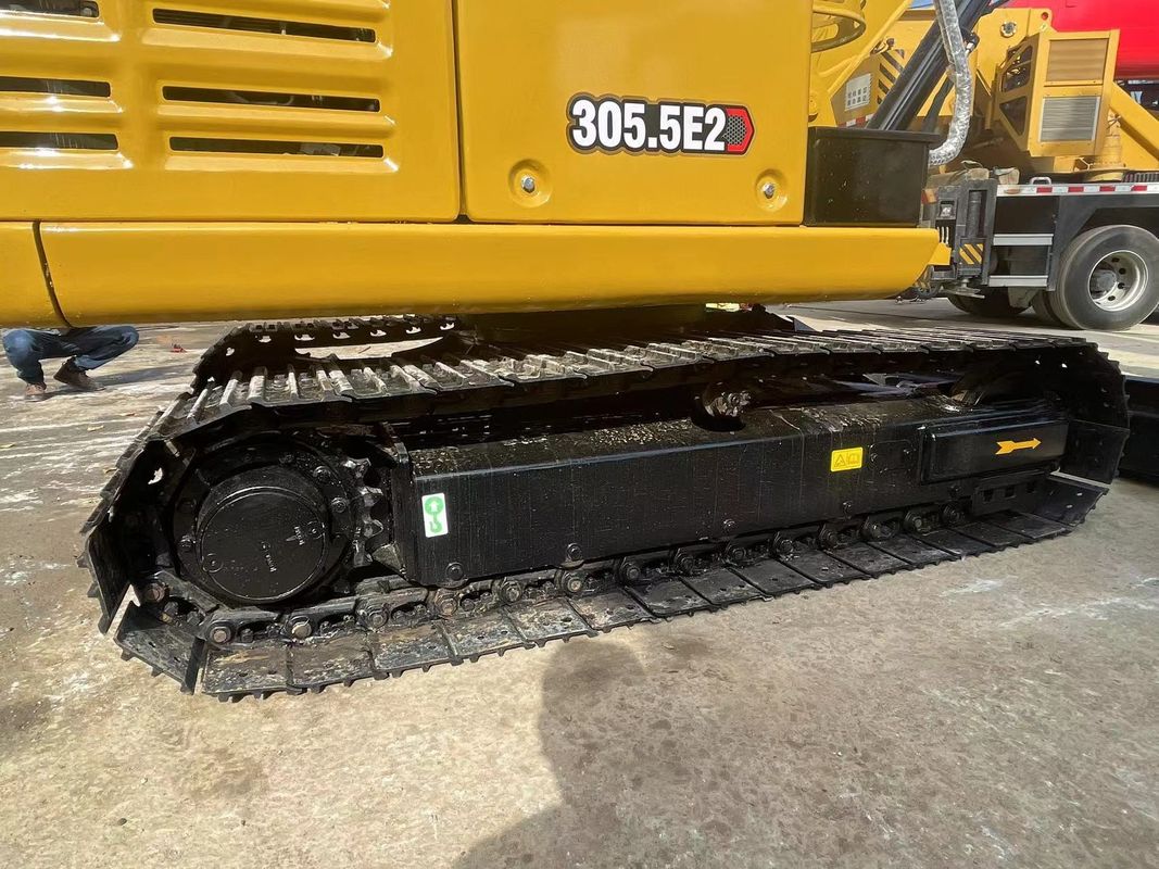 Improve Work Efficiency And Flexibility mini used excavators CAT 305.5 for sales