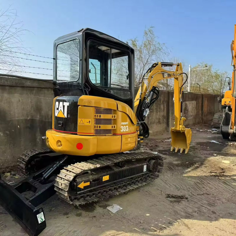Reliable Quality factory price tractor mini used excavators CAT 303 for home work