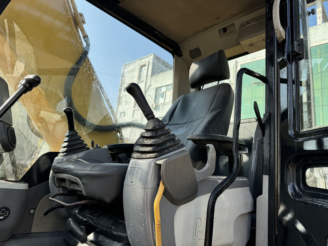 Caterpillar- Excavator Original 320d2 hydraulic construction Digger CAT- 320d2 Good Condition sell cheap used crawler excavator