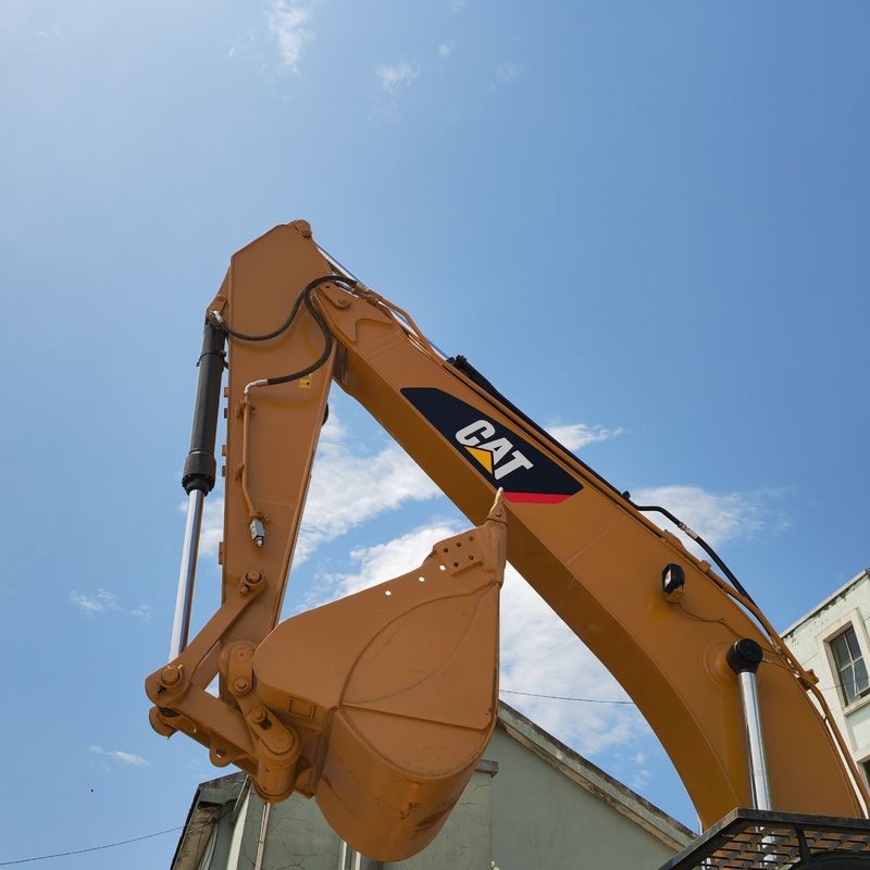 original paint high digging power used excavator used cat323d/second hand cat323d on sale