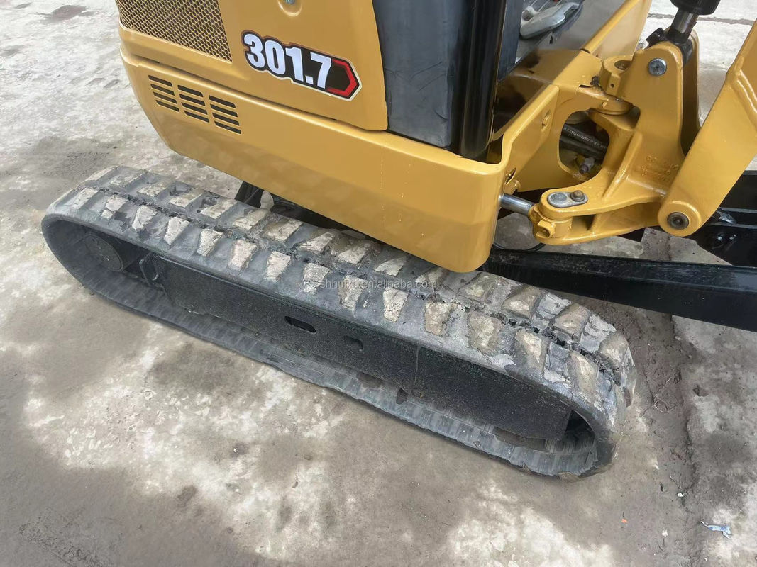 used mini excavator cat301.7 with rubber track/second hand mini excavator cat301.7 with cheap price for sale